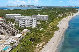 200 Ocean Ln Dr, Key Biscayne, FL 33149 - Photo 40