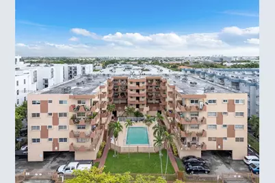 1630 W 46th St #406E, Hialeah, FL 33012 - Photo 1