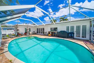 31 SE 12th St, Pompano Beach, FL 33060 - Photo 1
