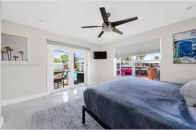 31 SE 12th St, Pompano Beach, FL 33060 - Photo 20
