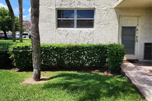 681 S Hollybrook Dr, Pembroke Pines, FL 33025 - Photo 6