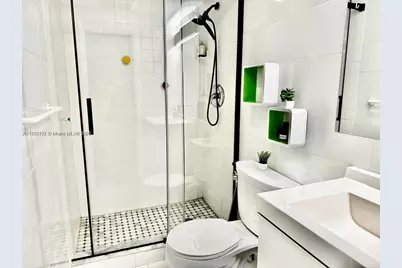 1001 Three Islands Blvd #31, Hallandale Beach, FL 33009 - Photo 30