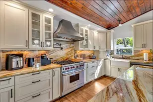 110 SE 11th Ave, Fort Lauderdale, FL 33301 - Photo 8