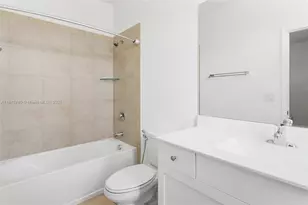 10582 W 33rd Ln, Hialeah, FL 33018 - Photo 26