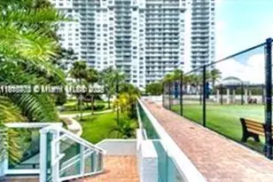 2851 NE 183rd St, Aventura, FL 33160 - Photo 36