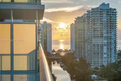 400 Sunny Isles Blvd #1707, Sunny Isles Beach, FL 33160 - Photo 2