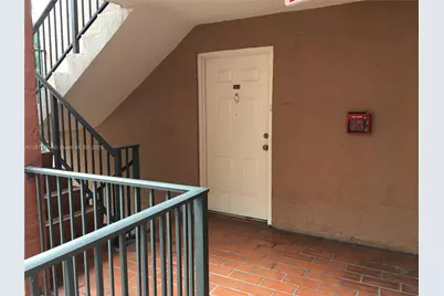 5825 W 25 Ct #304, Hialeah, FL 33016 - Photo 6