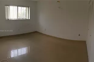 5825 W 25th Ct, Hialeah, FL 33016 - Photo 10