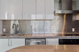 720 NE 62nd St, Miami, FL 33138 - Photo 16