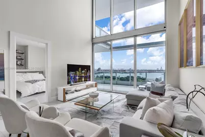 900 Biscayne Blvd #1707, Miami, FL 33132 - Photo 1