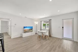 843 SW 20th St, Fort Lauderdale, FL 33315 - Photo 10