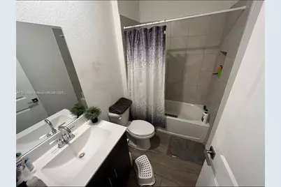 1166 SE 23rd Ave #0, Homestead, FL 33035 - Photo 14