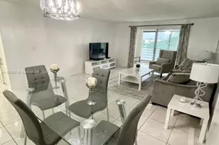 131 SE 3rd Ave, Dania Beach, FL 33004 - Photo 4