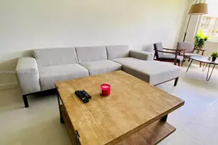 441 NE 195th St, Miami, FL 33179 - Photo 8