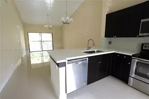 2720 S Oakland Forest Dr, Oakland Park, FL 33309 - Photo 8