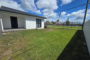 18700 SW 316th Terrace, Homestead, FL 33030 - Photo 6