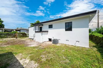 1852 NW 83rd St, Miami, FL 33147 - Photo 8