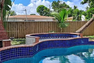 550 NE 174th St, North Miami Beach, FL 33162 - Photo 36