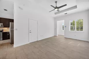 17606 SW 149th Pl, Miami, FL 33187 - Photo 8