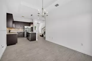 17606 SW 149th Pl, Miami, FL 33187 - Photo 16