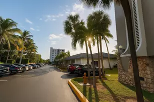 1175 NE Miami Gardens Dr, Miami, FL 33179 - Photo 20