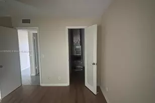 [Address not provided], West Palm Beach, FL 33417 - Photo 8