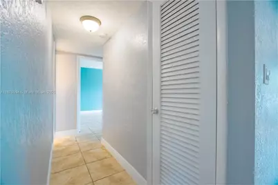 120 Royal Palm Rd #315, Hialeah Gardens, FL 33016 - Photo 6