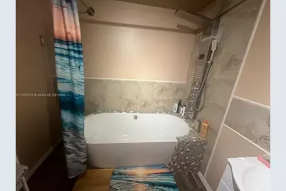 1129 NW 5th Ave, Florida City, FL 33034 - Photo 6