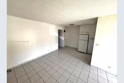 2145 Pierce St #105, Hollywood, FL 33020 - Photo 2