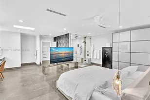 840 S Southlake Dr, Hollywood, FL 33019 - Photo 24