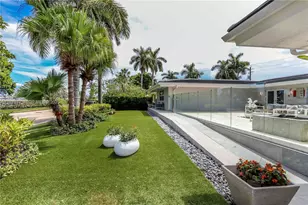 840 S Southlake Dr, Hollywood, FL 33019 - Photo 50