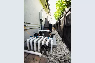 14478 SW 21st St, Miami, FL 33175 - Photo 6