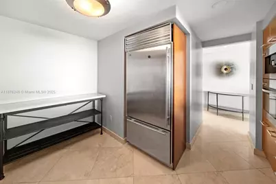1331 Brickell Bay Dr #1105, Miami, FL 33131 - Photo 14