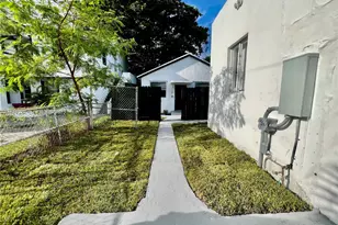 1601 NW 50th St, Miami, FL 33142 - Photo 10