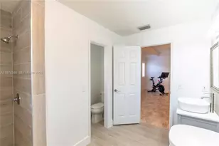 16335 SW 93rd St, Miami, FL 33196 - Photo 48