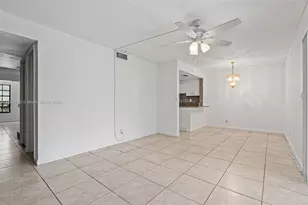 2607 NW 47th Ln, Lauderdale Lakes, FL 33313 - Photo 14