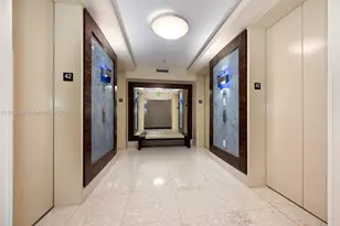 185 SW 7th St, Miami, FL 33130 - Photo 4