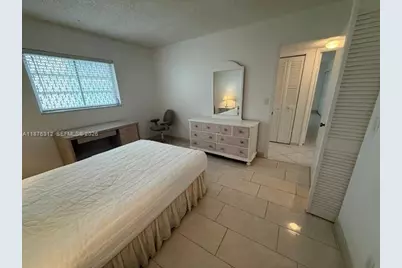 1025 SE 4th Ave #101, Dania Beach, FL 33004 - Photo 26