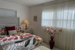 1025 SE 4th Ave, Dania Beach, FL 33004 - Photo 14