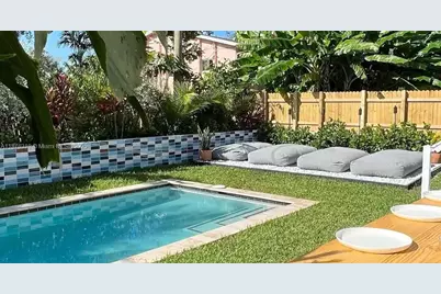 808 SW 29th St, Fort Lauderdale, FL 33315 - Photo 2
