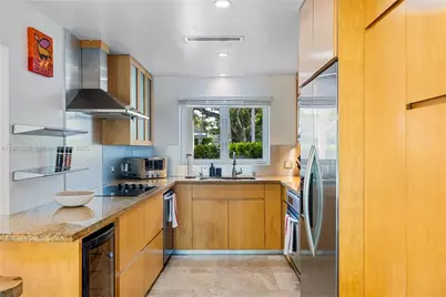 11403 NE 8th Ave, Biscayne Park, FL 33161 - Photo 18