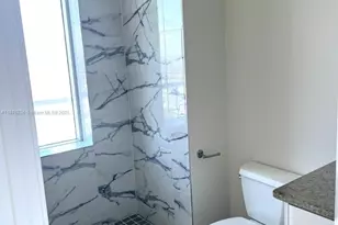 185 SW 7th St, Miami, FL 33130 - Photo 18