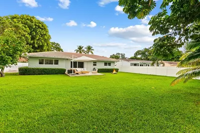 1180 SW 17th St, Boca Raton, FL 33486 - Photo 14