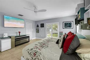 4325 SW 95th Ave, Miami, FL 33165 - Photo 4