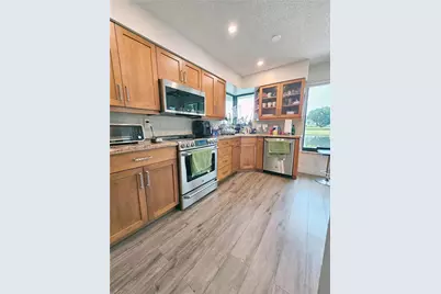 3483 Emerald Oaks Dr #1701, Hollywood, FL 33021 - Photo 8
