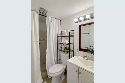 2145 Pierce St #118, Hollywood, FL 33020 - Photo 4