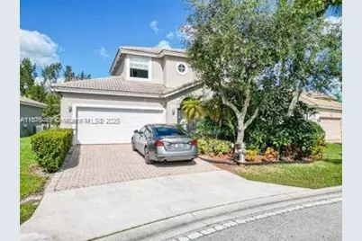 8525 Pine Cay, West Palm Beach, FL 33411 - Photo 10