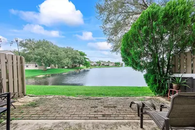 12175 NW 36th Pl, Sunrise, FL 33323 - Photo 24