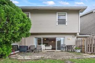 12175 NW 36th Pl, Sunrise, FL 33323 - Photo 28