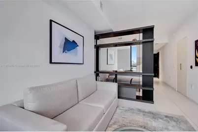 398 NE 5th St #1407, Miami, FL 33132 - Photo 10